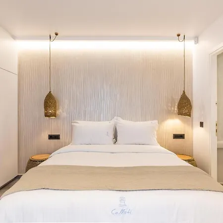 Callisti With Pool View And Calypso Upper Floor With Sea View Mykonos Town