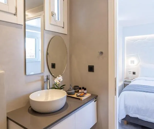 Callisti With Pool View And Calypso Upper Floor With Sea View Apartmán Mykonos Town