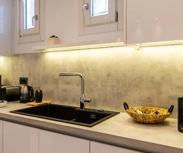 Callisti With Pool View And Calypso Upper Floor With Sea View