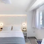 Callisti With Pool View And Calypso Upper Floor With Sea View Διαμέρισμα Mykonos Town