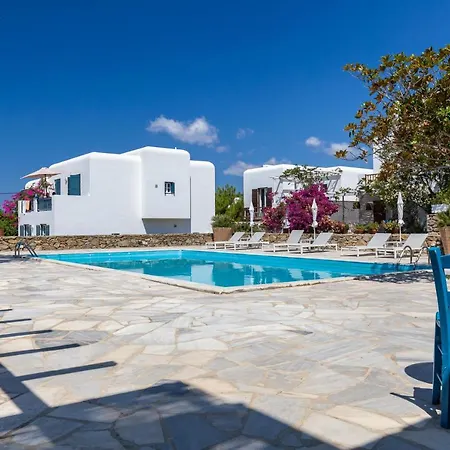 Callisti With Pool View And Calypso Upper Floor With Sea View דירה *