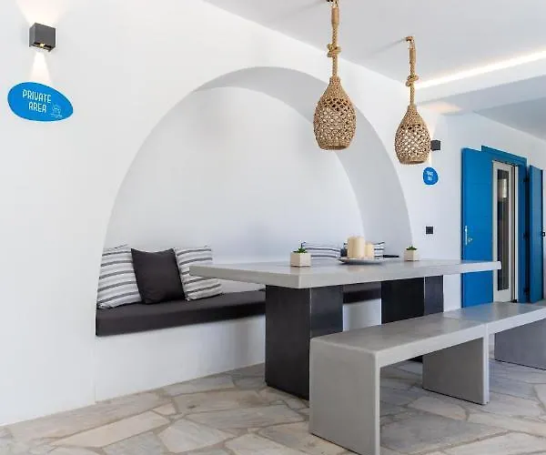 Callisti With Pool View And Calypso Upper Floor With Sea View