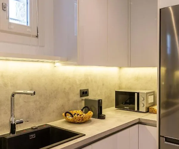 דירה Callisti With Pool View And Calypso Upper Floor With Sea View Mykonos Town