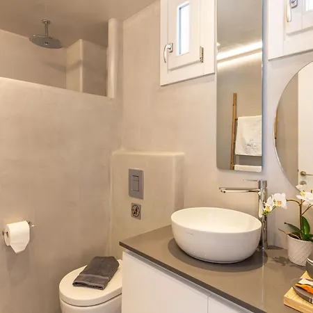 Callisti With Pool View And Calypso Upper Floor With Sea View *