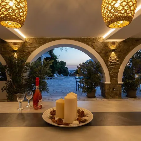 Апартаменты Callisti With Pool View And Calypso Upper Floor With Sea View Mykonos Town