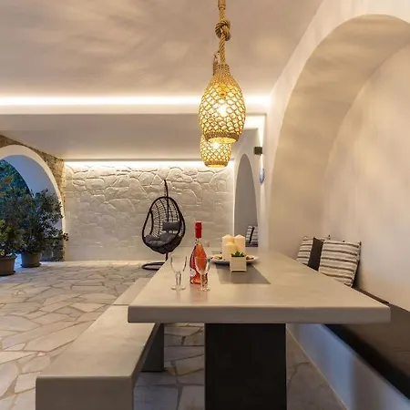 아파트 Callisti With Pool View And Calypso Upper Floor With Sea View *