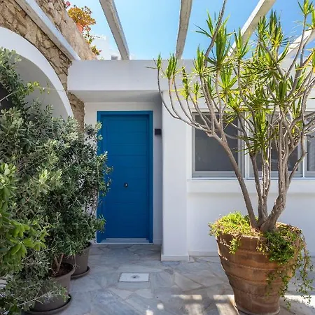 아파트 Callisti With Pool View And Calypso Upper Floor With Sea View Mykonos Town