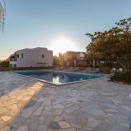 Callisti With Pool View And Calypso Upper Floor With Sea View Lägenhet *