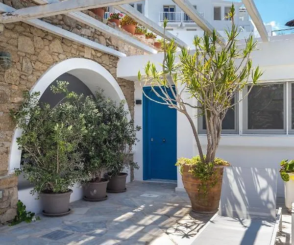 Callisti With Pool View And Calypso Upper Floor With Sea View Mykonos Town
