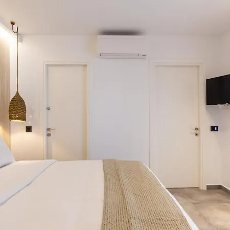 Callisti With Pool View And Calypso Upper Floor With Sea View Apartman *