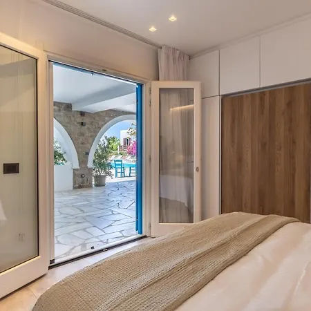 Callisti With Pool View And Calypso Upper Floor With Sea View Apartman