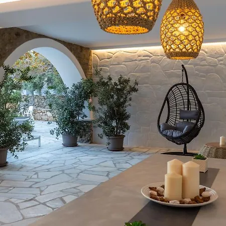 Callisti With Pool View And Calypso Upper Floor With Sea View Apartman Mykonos Town