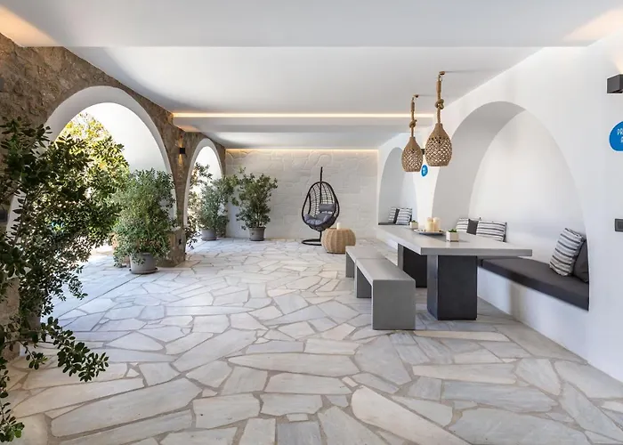 Callisti With Pool View And Calypso Upper Floor With Sea View アパート Mykonos Town