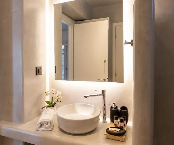 アパート Callisti With Pool View And Calypso Upper Floor With Sea View Mykonos Town